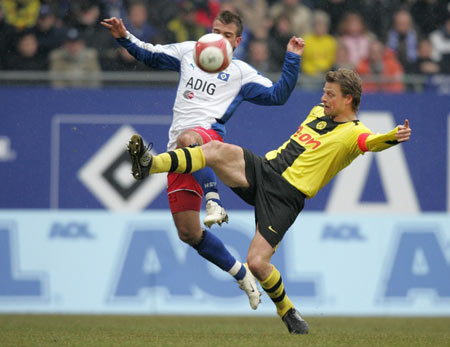 与沃尔夫斯 与沃尔夫斯