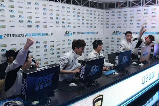 作显示了泰 作显示了泰