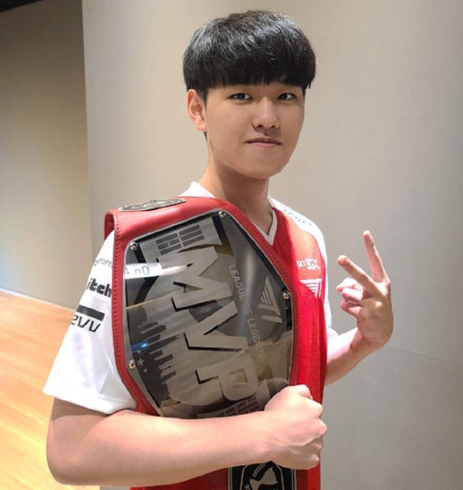 蛇族崛起 蛇族崛起